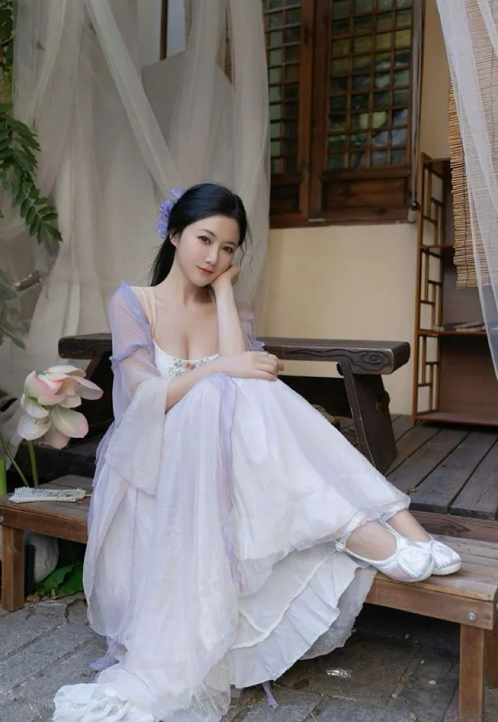 浦东 饭饭 气质文艺美女 Gallery 4