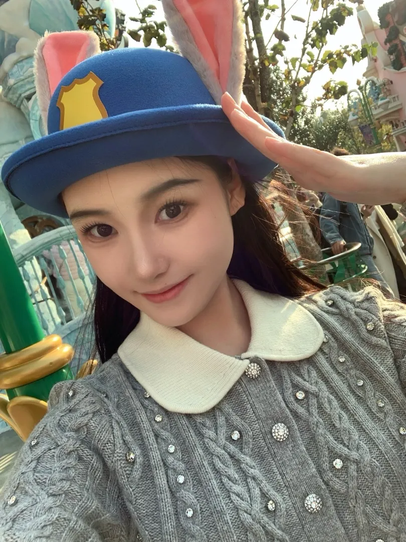普陀真实传媒大学在读 冷白皮 168 辣辣 🉑️sm Gallery 6