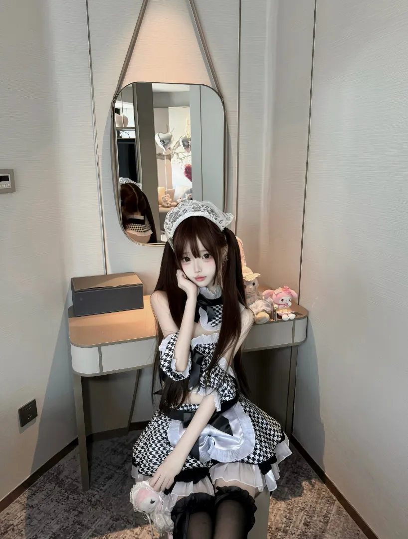 秋秋白虎小萝莉 Gallery 2