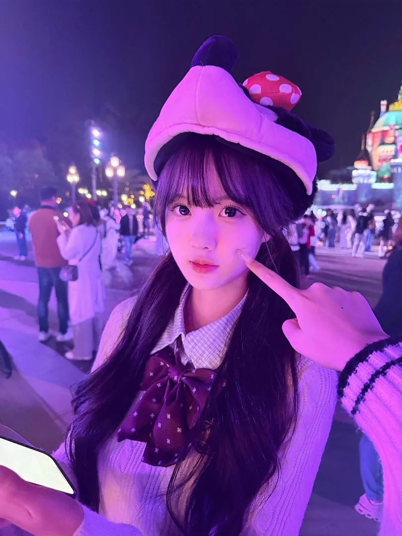 思琪,嫩妹刚下海三点粉下面紧 Gallery 7
