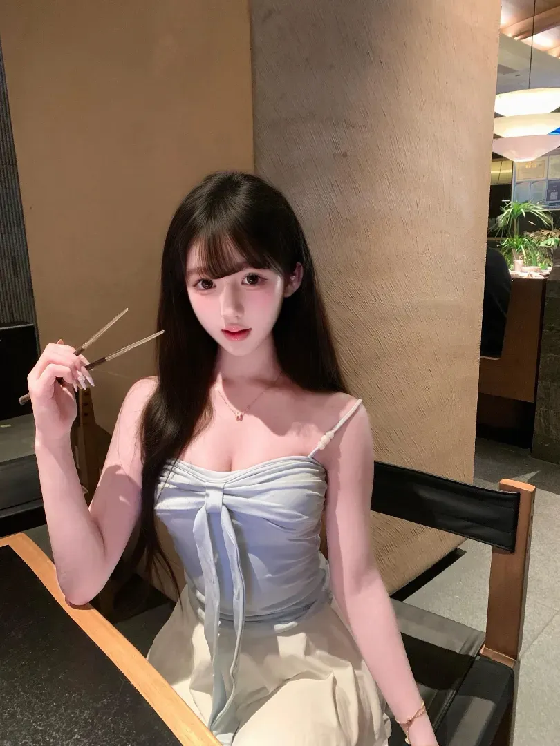黄埔155B新加坡留学生性感温柔体贴可爱鹦鹉暂时只外出