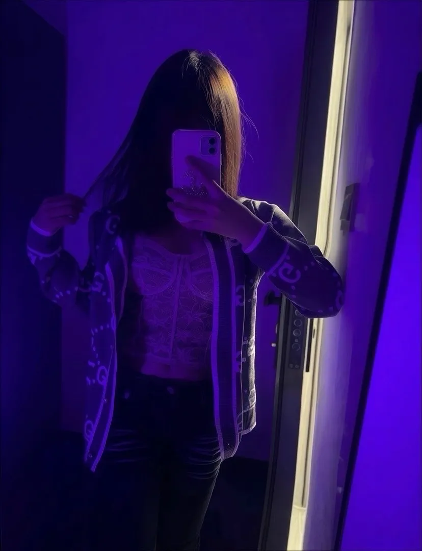 浦东🏠白虎悠悠刚下海一线天 Gallery 4