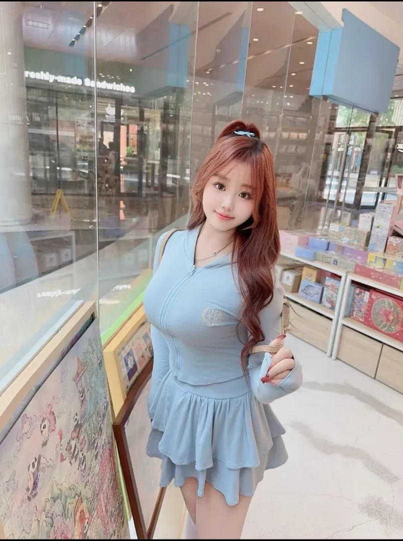 上海短开07大胸白小纯容容 Gallery 5