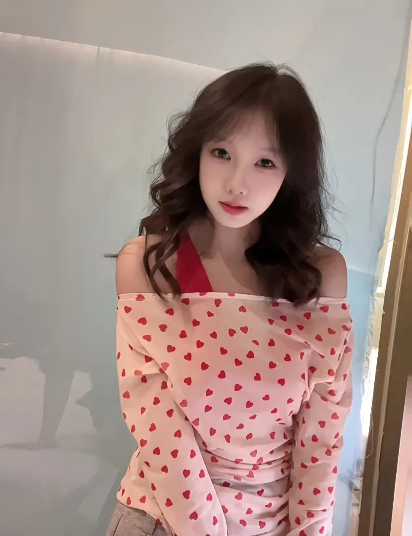 闵行🏠嫩妹cc初恋脸 Gallery 3