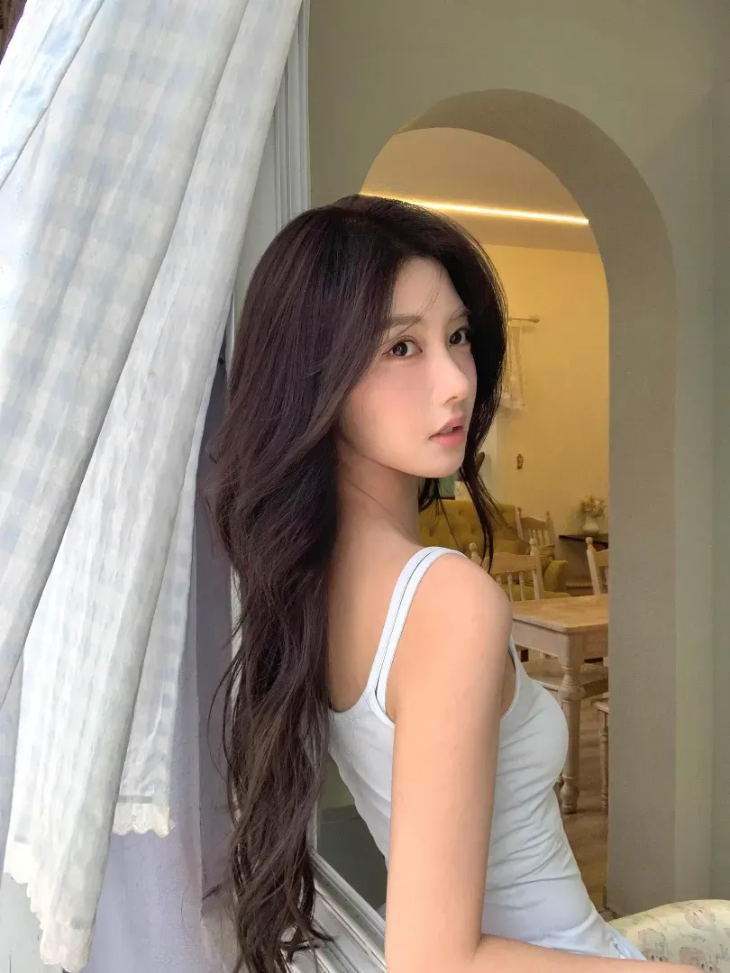 浦东170D极品气质纯欲御姐细腰翘臀 Gallery 4