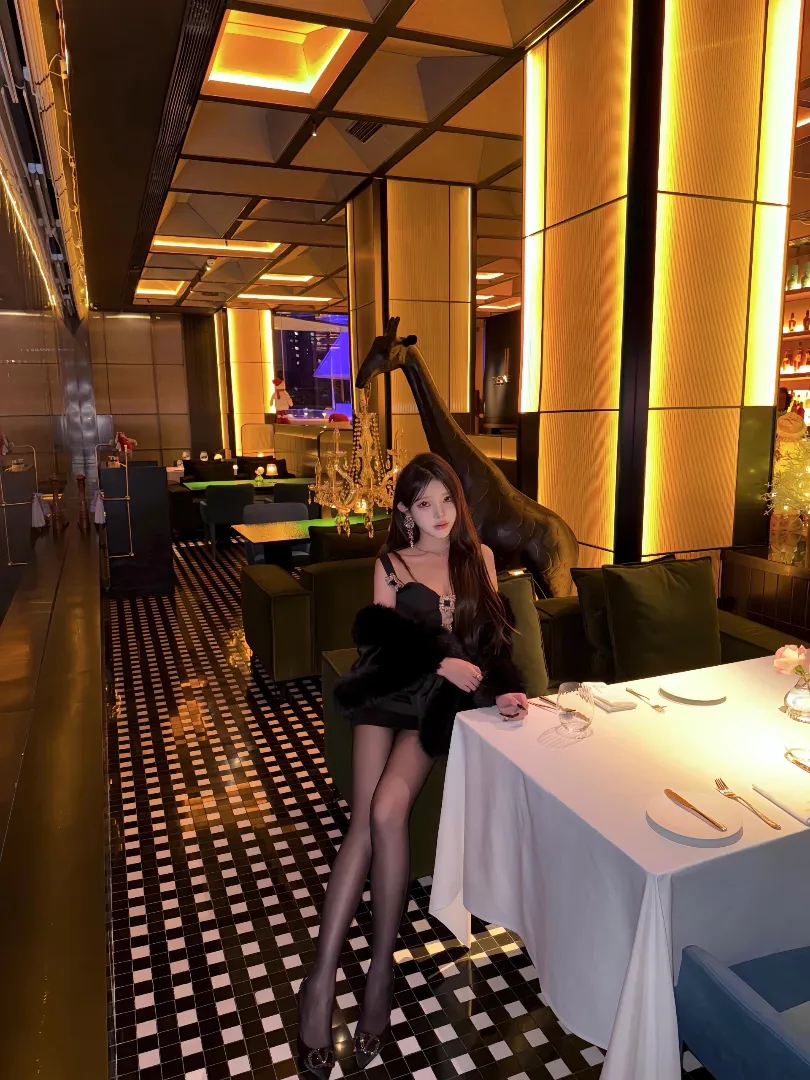 绿茶🍵 姐妹花白虎 Gallery 3