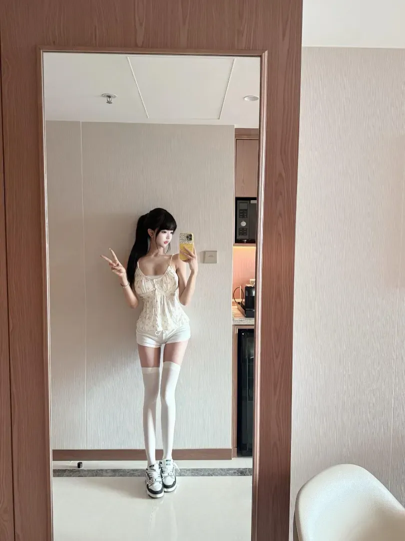 K4879-学生妹 普陀极品学生妹 168C.07🉑 ytwt ➕💰 畫廊 5