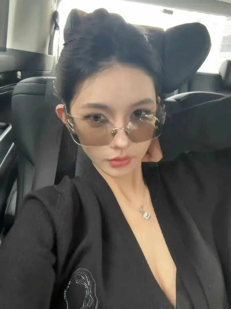 K4664-花西子 普陀硬五澳大利亚留学生 172E.04 Gallery 7