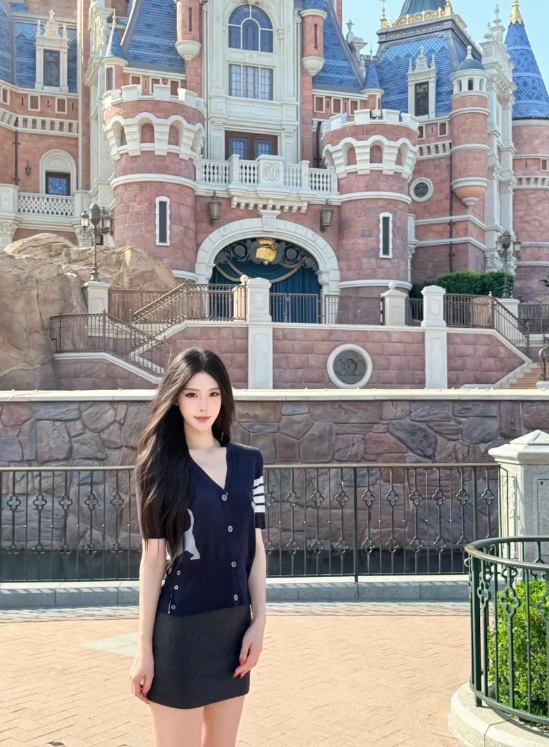 绝美马甲线少女 新人顶美 沈心