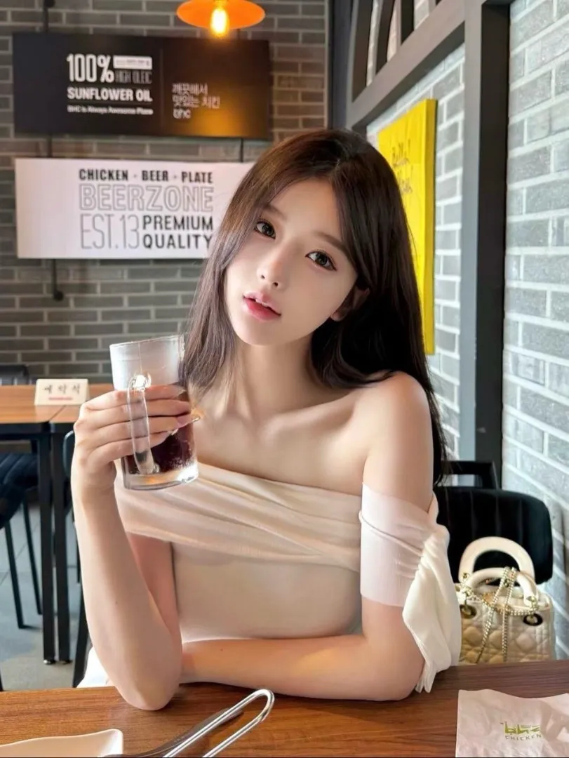 黄浦 晴晴 Gallery 5