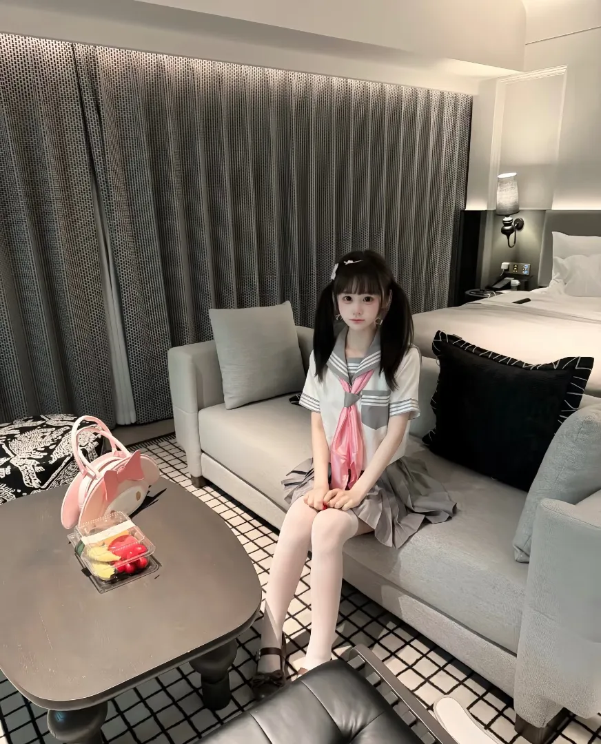 小萝莉 黄婉秋 小巧玲珑 Gallery 5