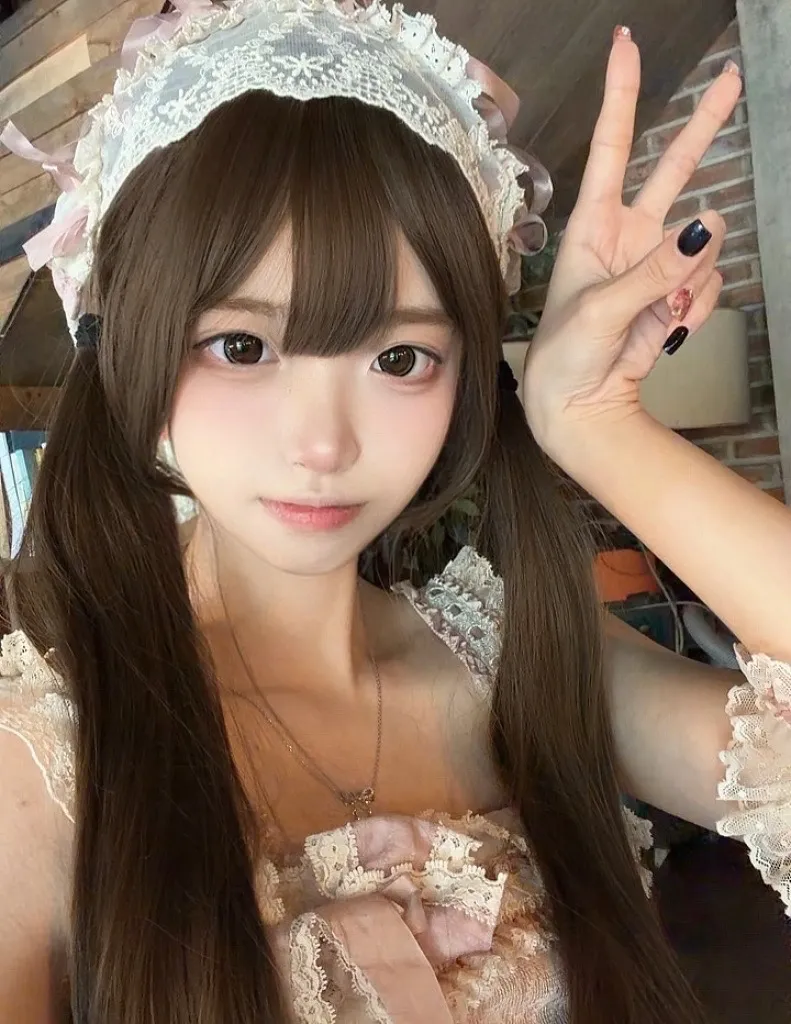 浦07小唯 白小纯甜妹 户型好 双马萝莉 Gallery 4