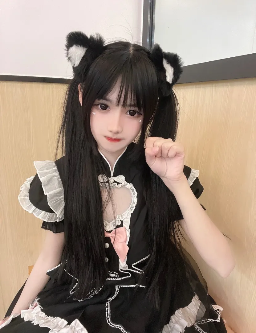 高考刚结束第一次到沪新人小怡 Gallery 4