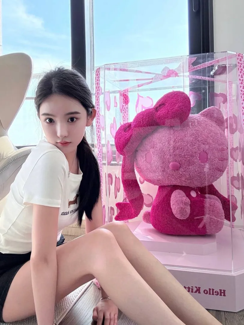 白小纯07在校嫩妹 童佳 暑假兼职 Gallery 6