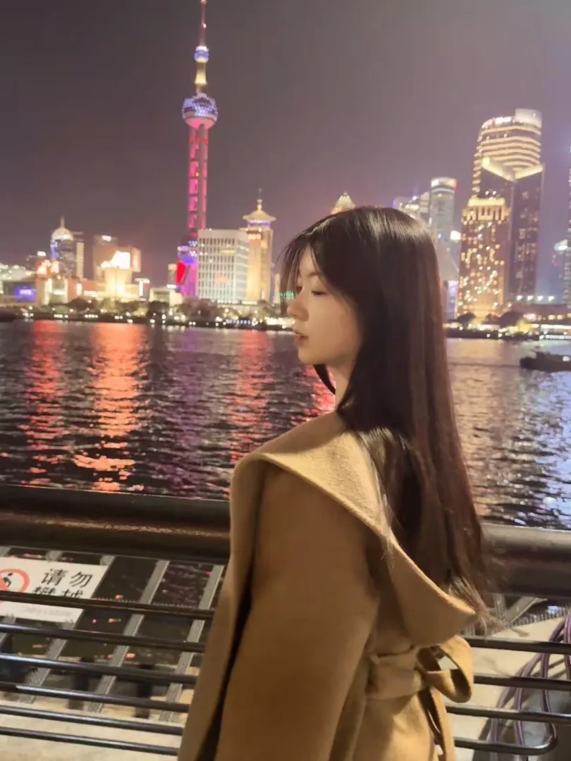 欣欣,刚出校门小甜妹三点粉下面紧 Gallery 7