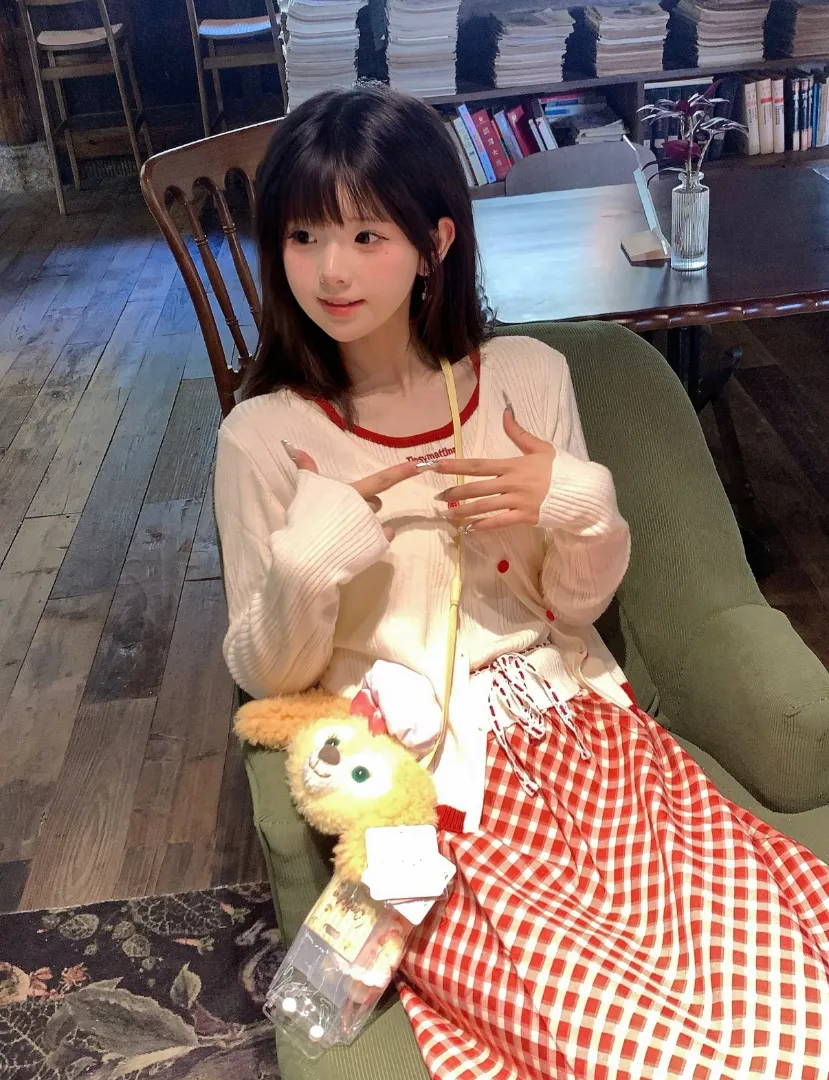浦东08嫩妹高颜值极品萝莉 Gallery 6