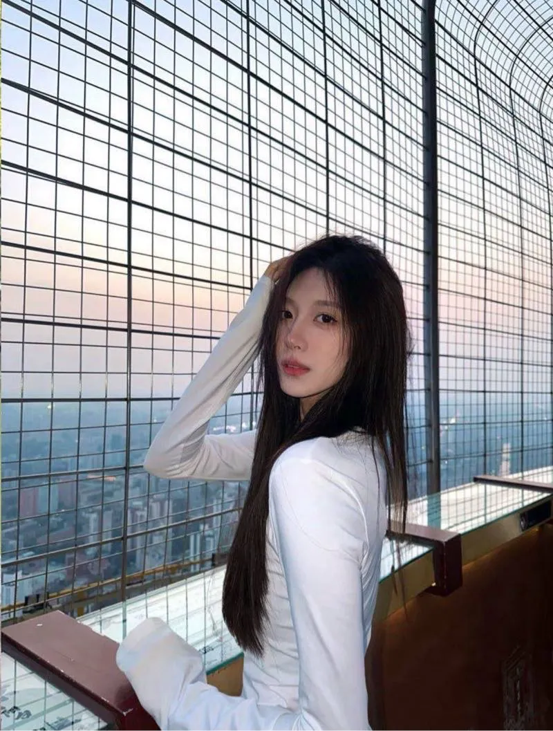 小妮,气质美女会夹会吸床上小妖精 Gallery 7