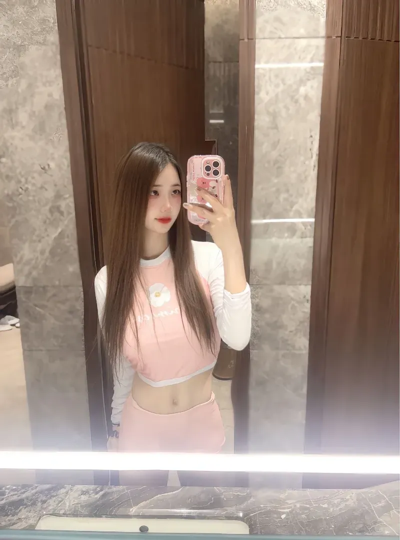 小柠 顶配颜值穿上小妖精 Gallery 5