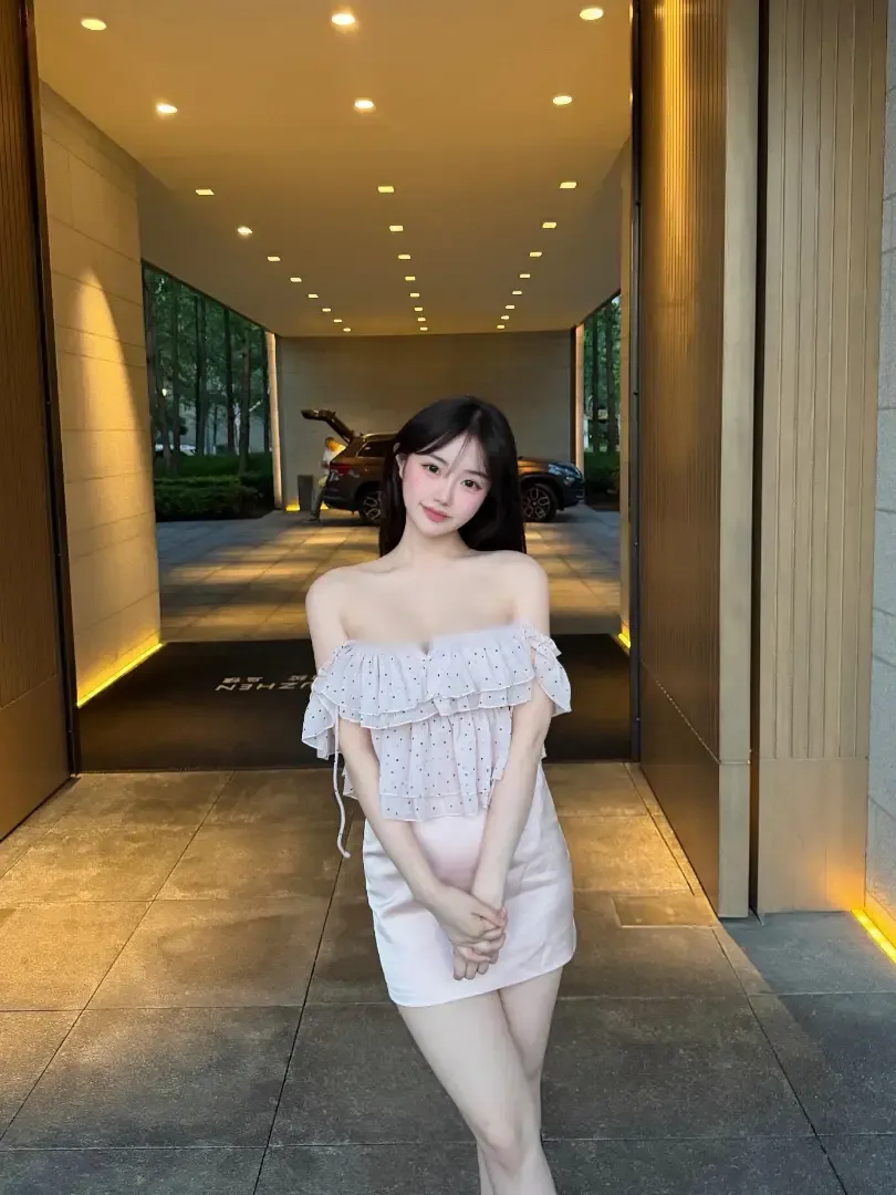 小汽水,白白嫩嫩可爱性感回头课超多