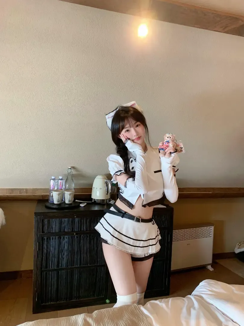 小汽水,白白嫩嫩可爱性感回头课超多 Gallery 7