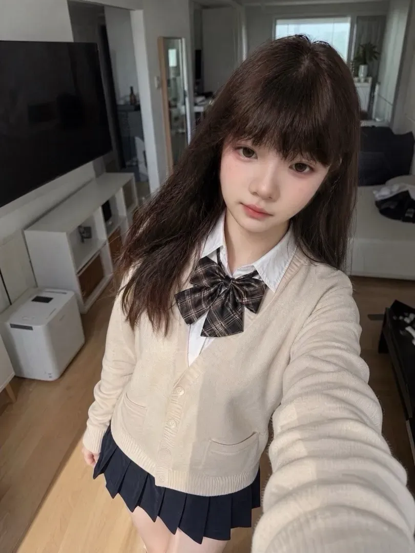 闵行甜妹💫 闵行cc💫 Gallery 4