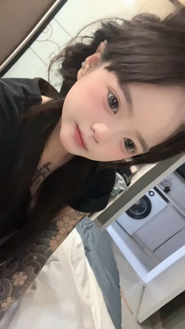 闵行08小青 粉嫩萝莉