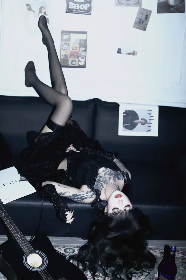 雯子 叛逆少女需要爸爸的爱抚 Gallery 3