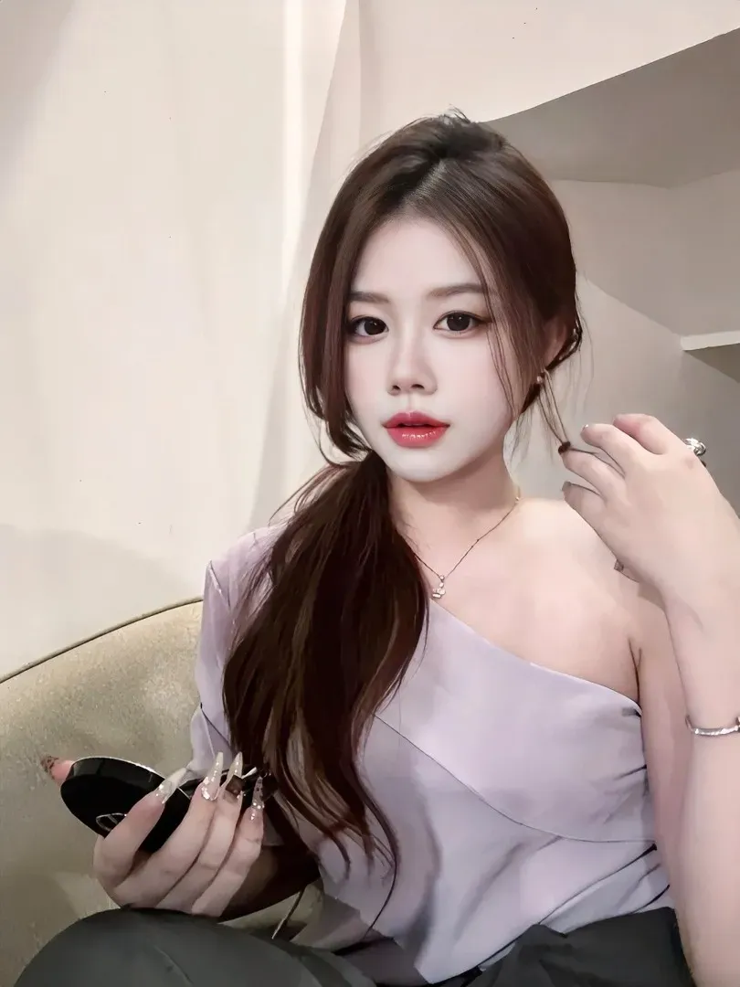 三林06大胸甜妹 苏苏 Gallery 4