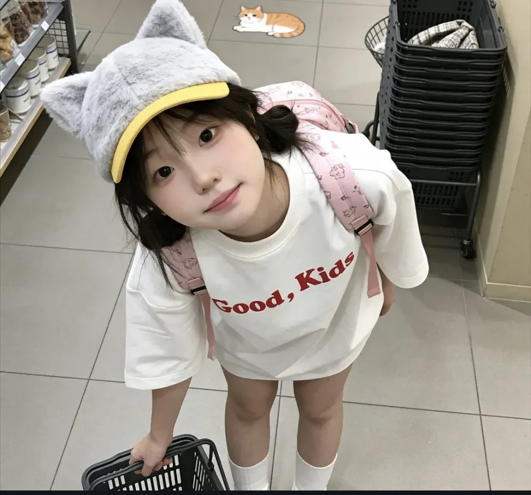 07极品小萝莉bxc三点粉一线天 Gallery 5