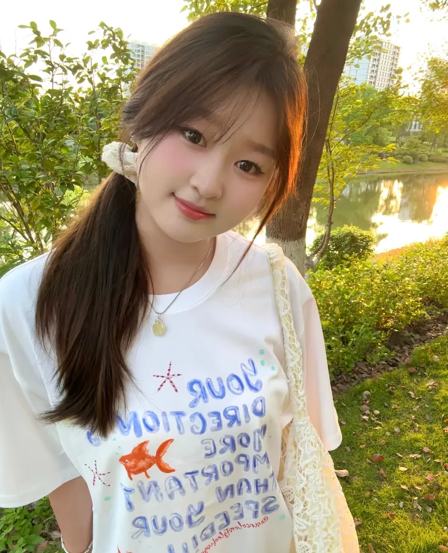 极品邻家妹妹乐乐(初次下海) Gallery 4