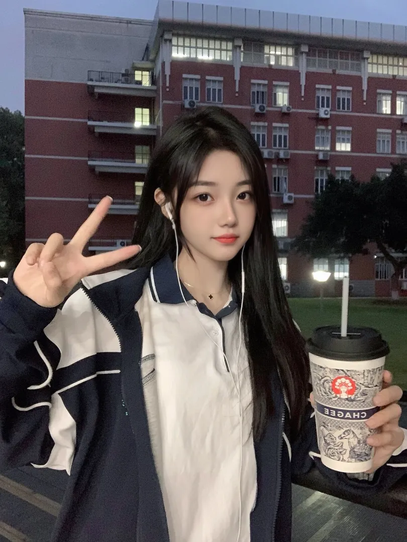 在校大学生 徐汇 丸子 白小纯少御素质接