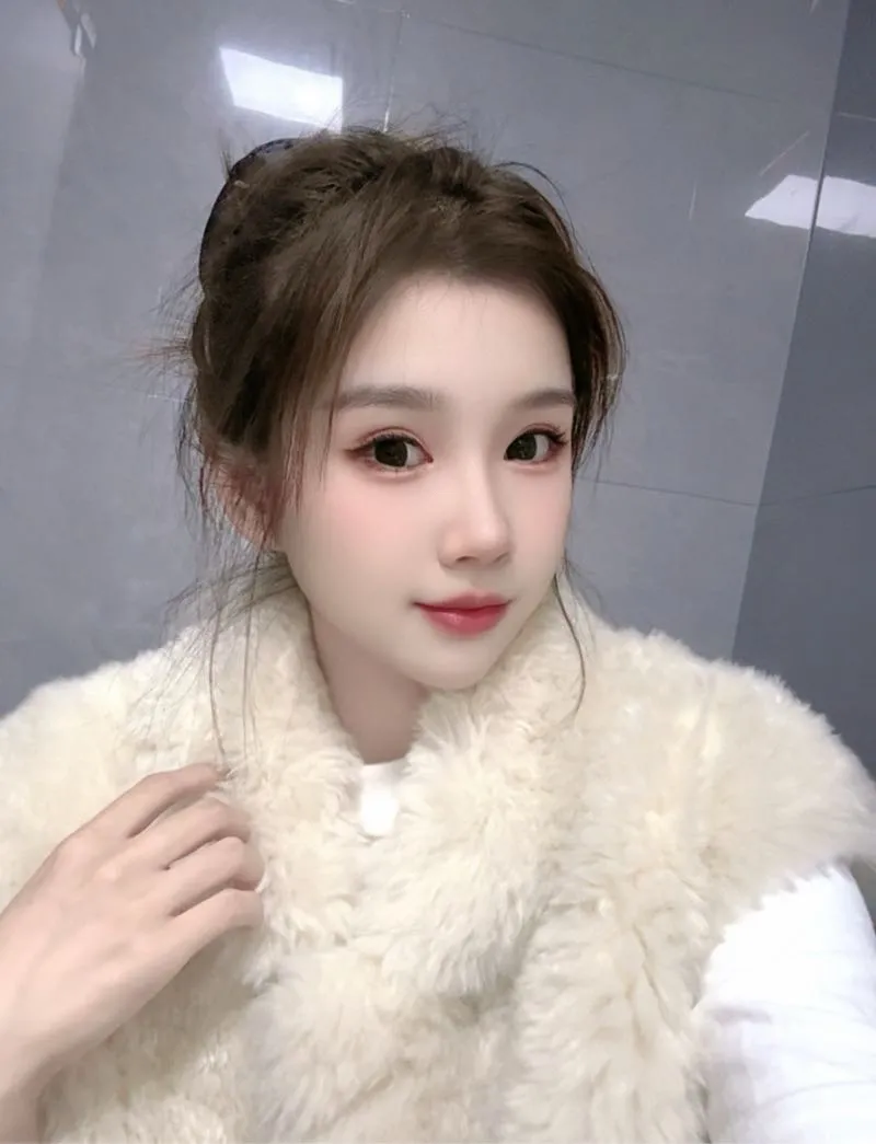 清纯女❤️在校大三学生 童欣