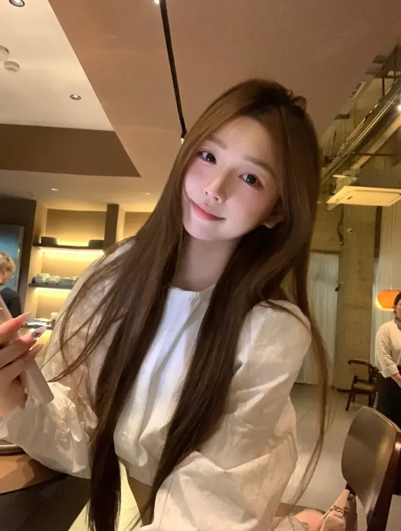 闵行<桂言叶> 撕漫身材 童颜巨乳 清纯小纯网红甜系女友甜妹 Gallery 4