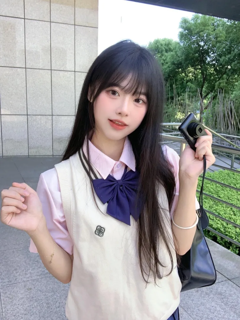 浦东萝莉晴天
