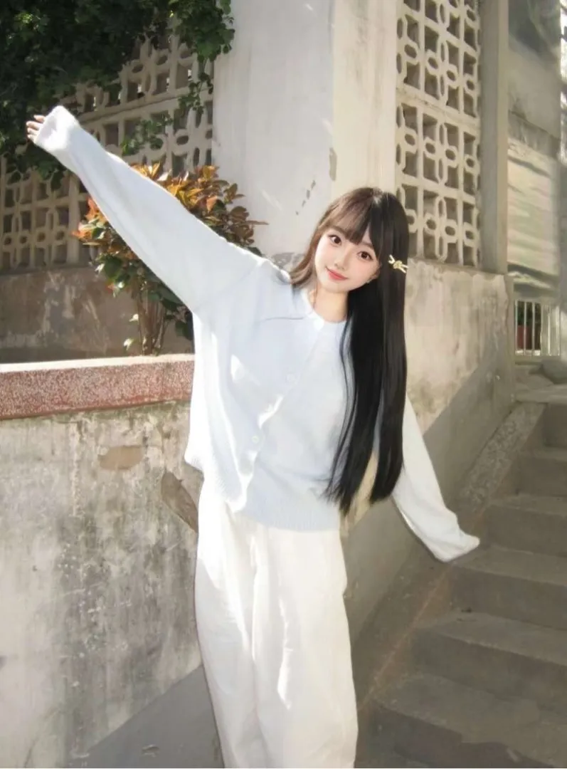 小双，萌妹子刚出校门下海三点粉【假赔】 Gallery 5