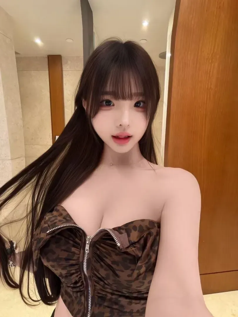 黄埔168D清纯女大甜妹鱼鱼可一字马鹦鹉 Gallery 6