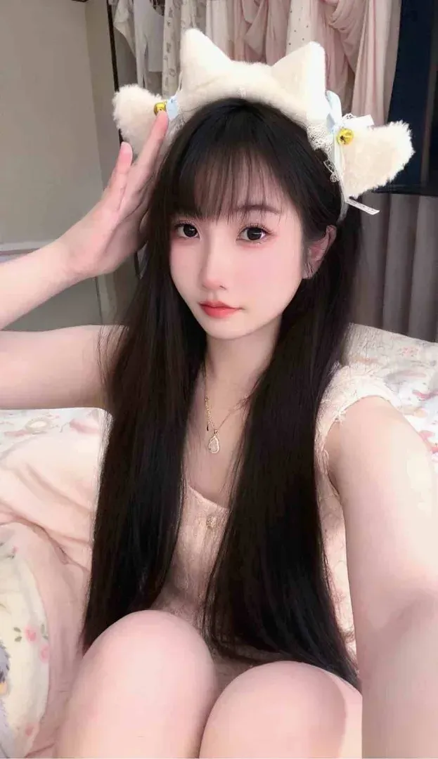 闵行极品清纯妹 青青 🐍吻