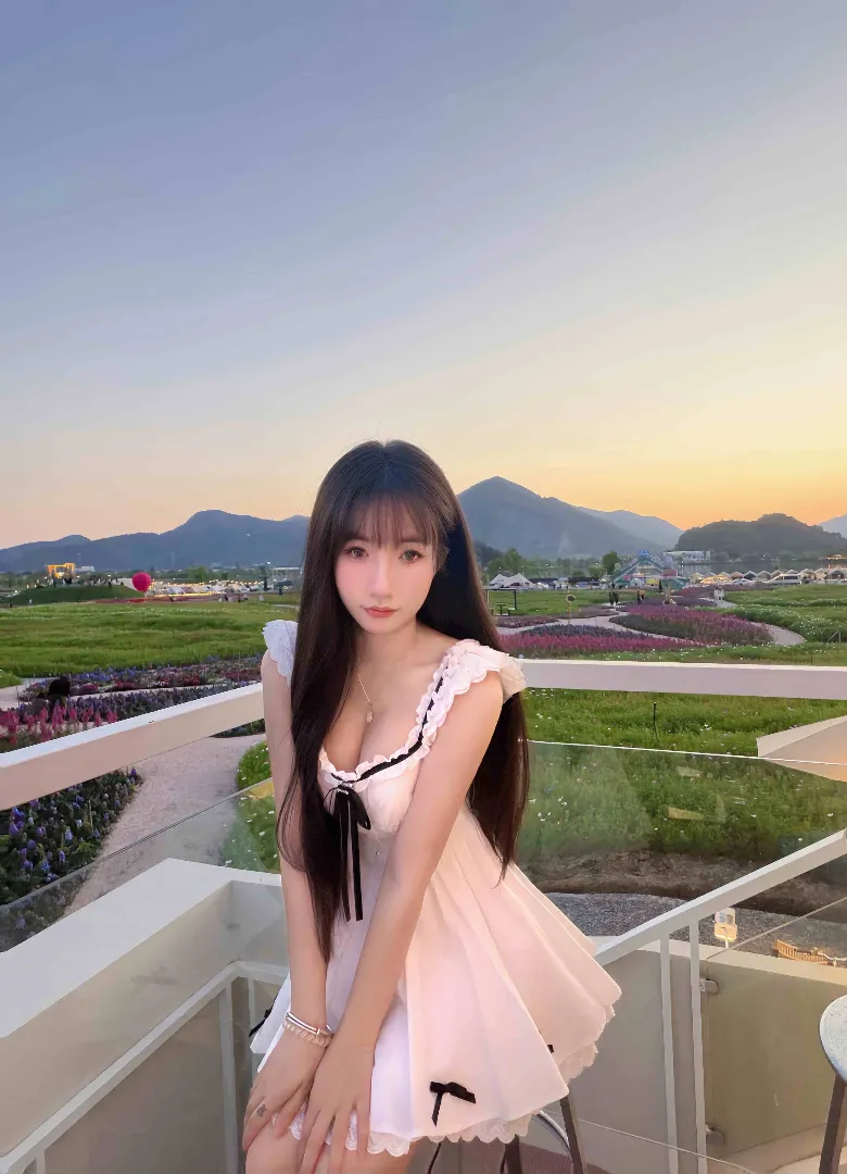 闵行🏠清纯甜妹小小 Gallery 2