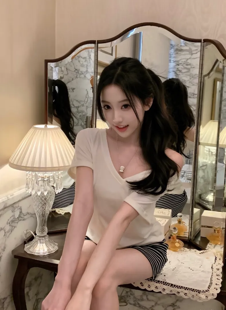 浦东康桥纯欲小乳 Gallery 3