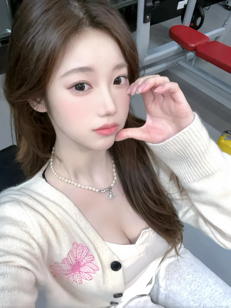 完美身材少御嫣燃 Gallery 5