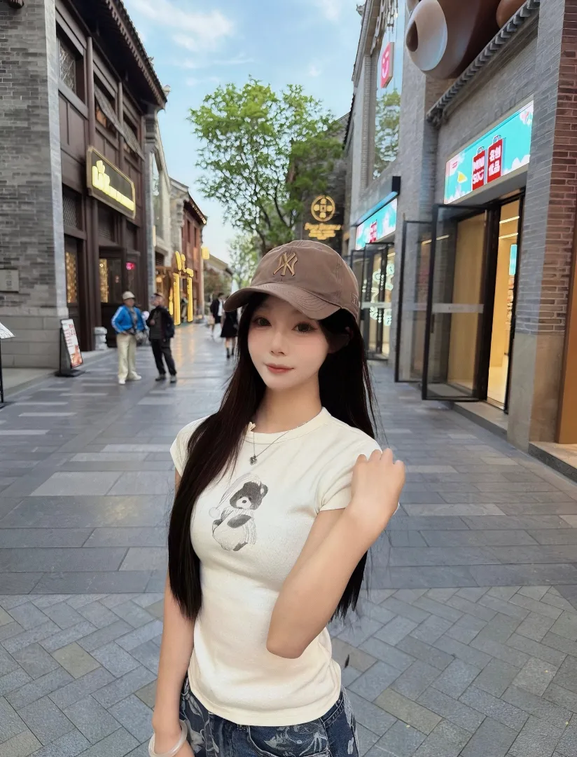 闵行08后，新人初下海，年年（学生兼职，初下海，刚破处，处女体感） Gallery 6