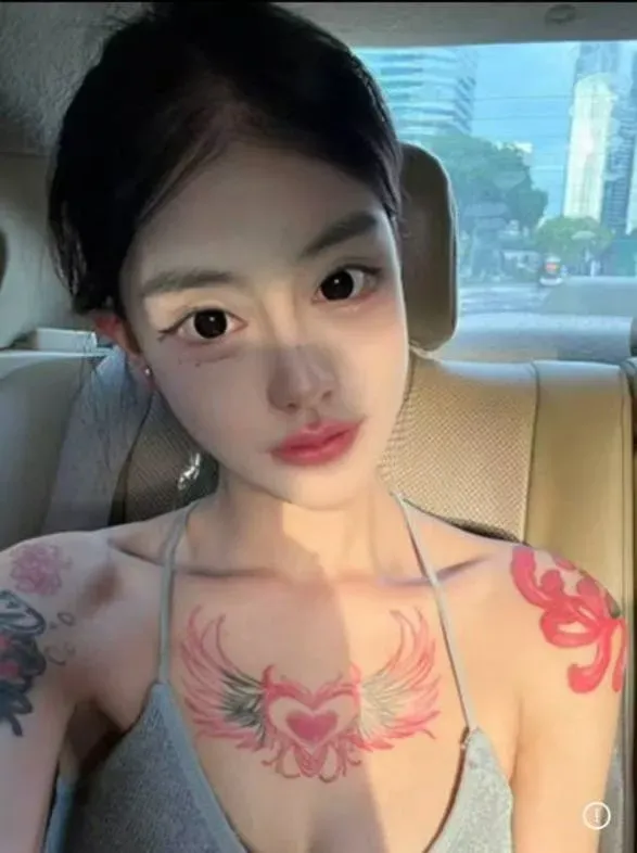 宝山170D白小纯全能骚纯款三点粉可一字马