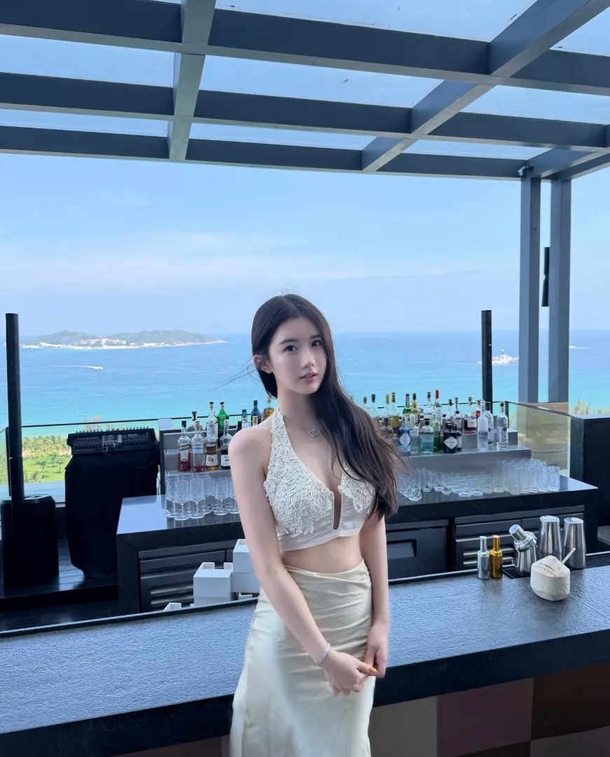 白桃,刚下海三点粉下面紧 Gallery 8