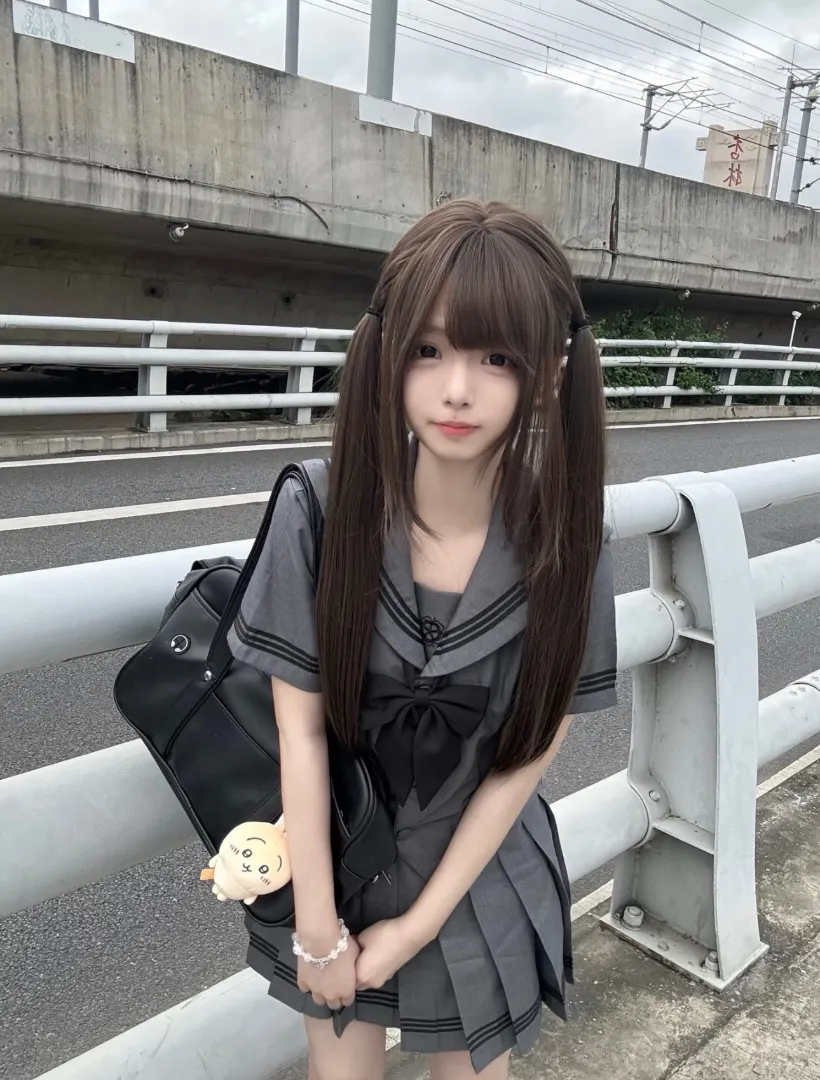 清纯美少女西西