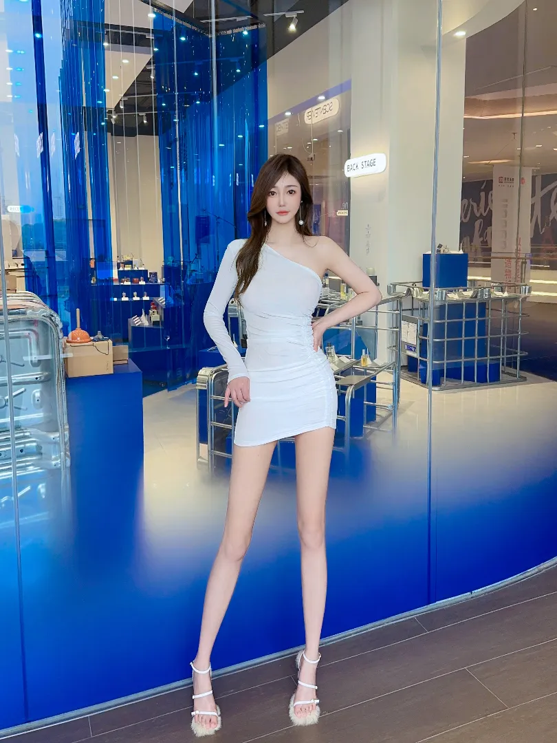 闵行🔥梦无双🔥净身高178 Gallery 4