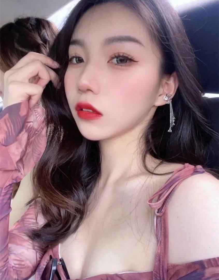 涵涵 大长腿小太妹床上小妖精