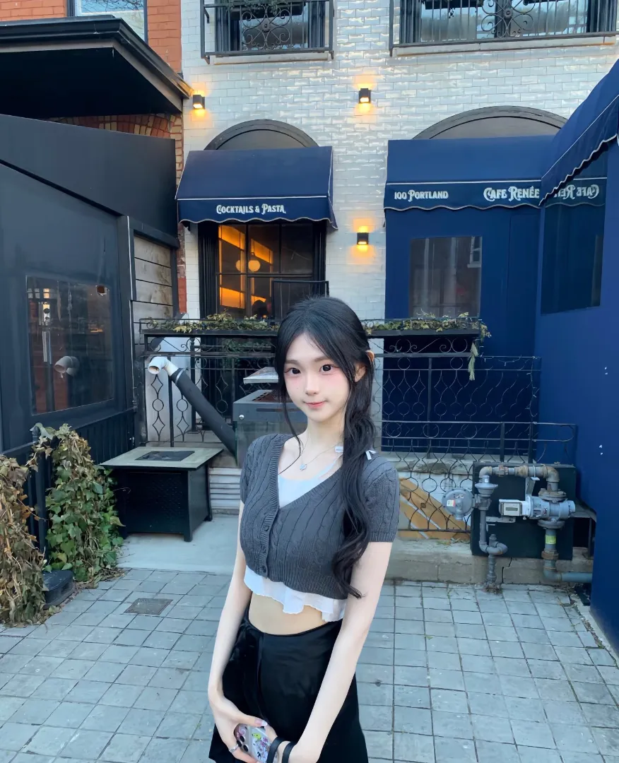 闵行新人（向向）极品嫩妹假赔万 Gallery 8
