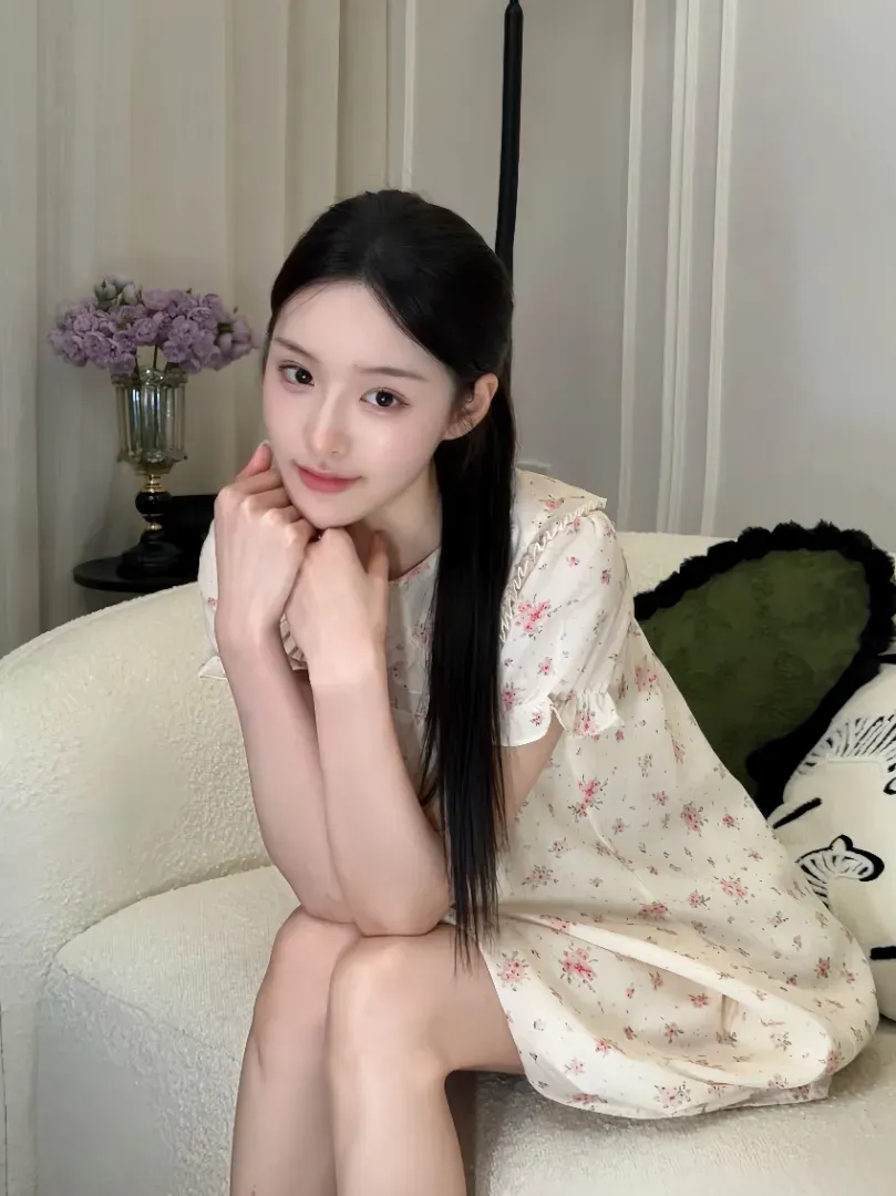 树莓🍓小家碧玉清纯邻家姐姐 Gallery 1