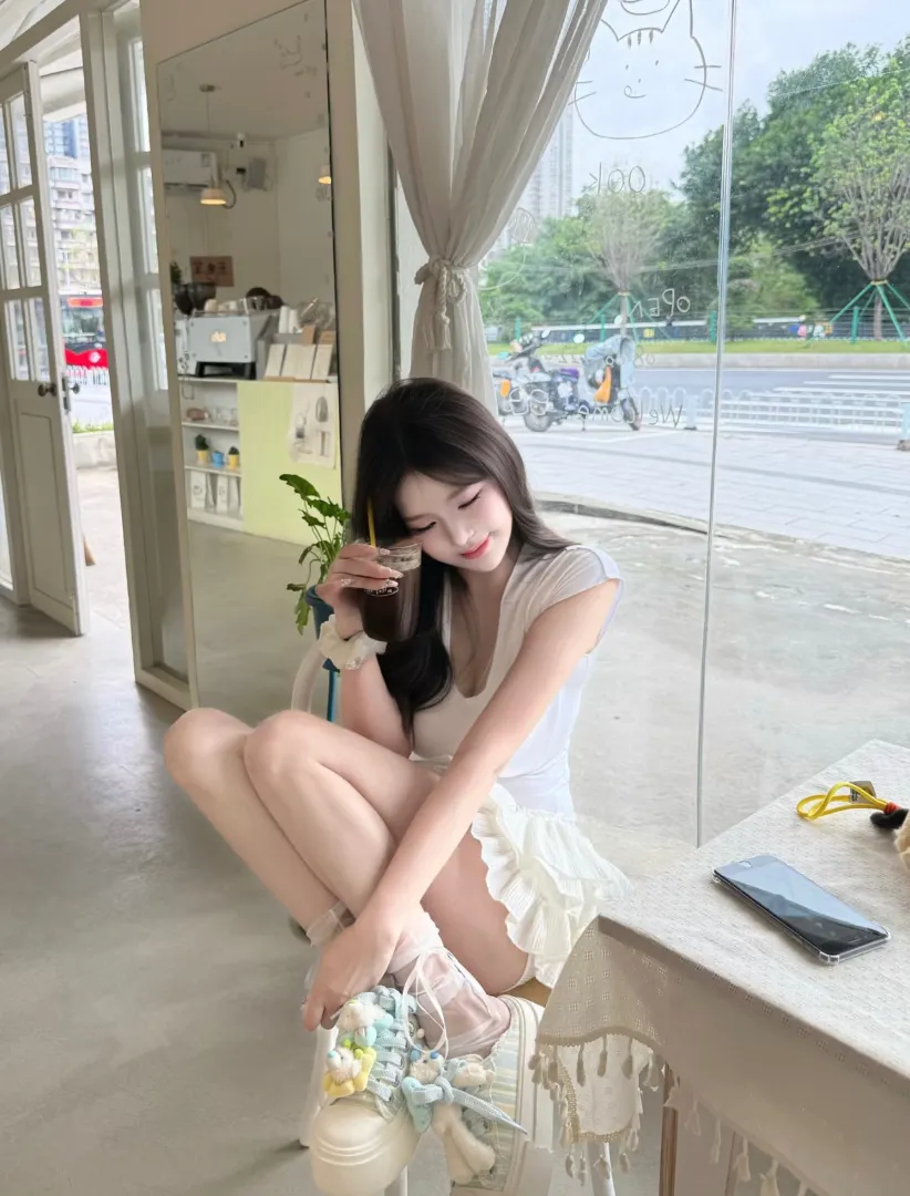 车模米米 腿长皮肤白 Gallery 7
