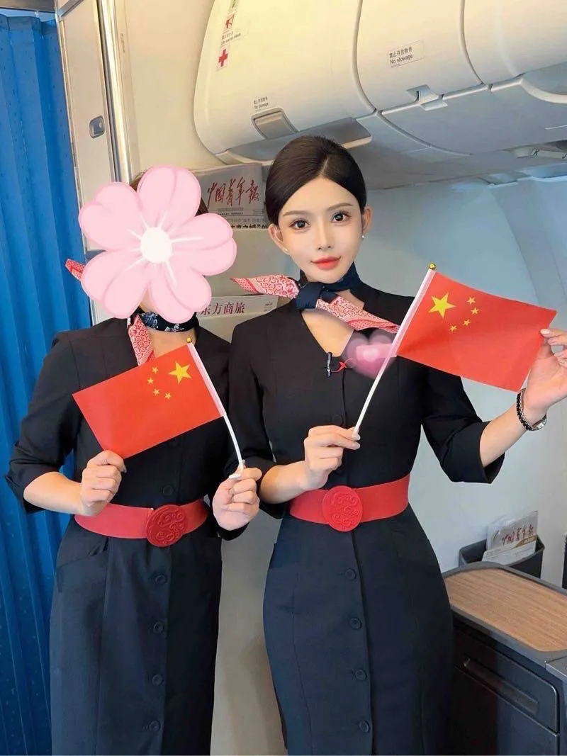 空姐兼职 周兔兔 天然炮架 Gallery 8
